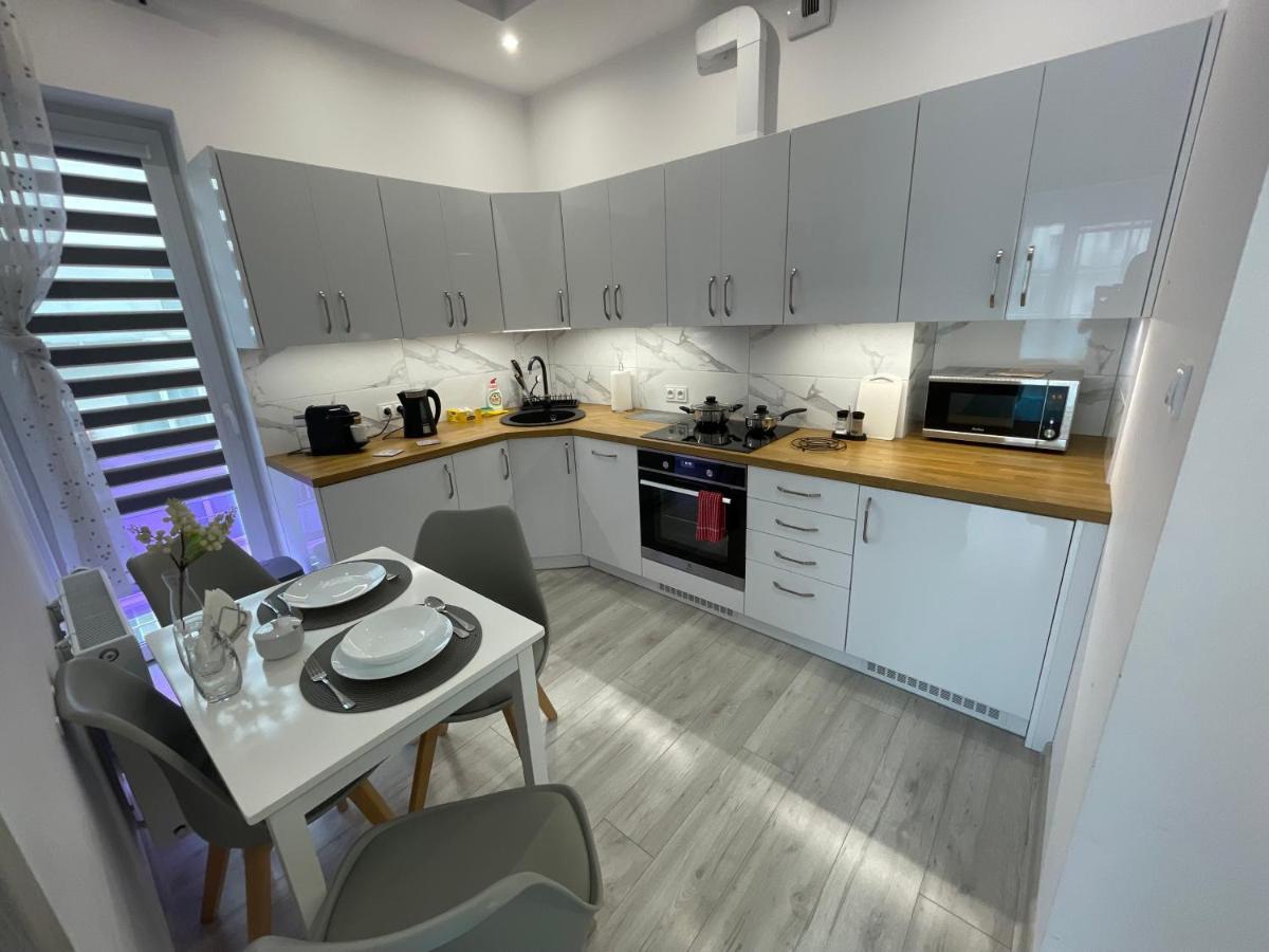 Apartament Nowoczesny Komfortowy Kustronia Z Garazem Balkonem Wanna Белско-Бяла Екстериор снимка
